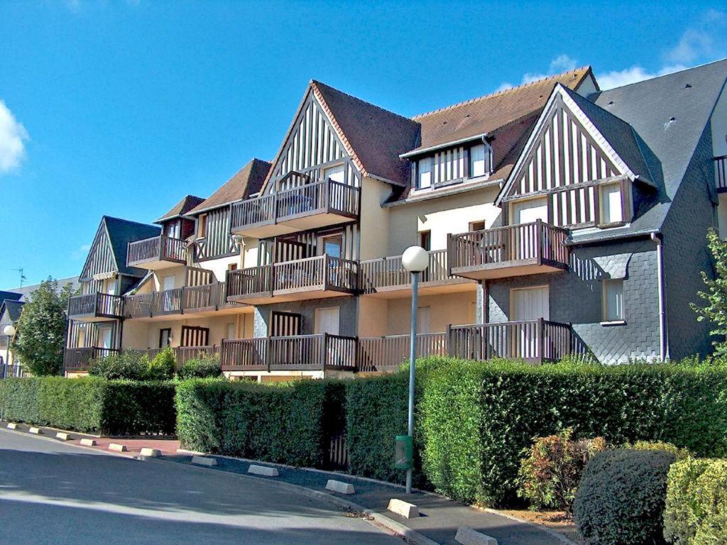 Cabourg, Appartement T2 Acces Direct Mer Dış mekan fotoğraf